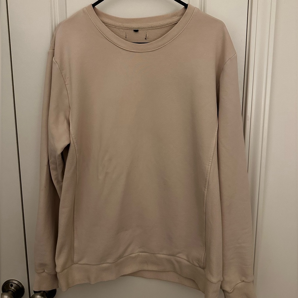 Fabletics Large Men’s crewneck sweater
